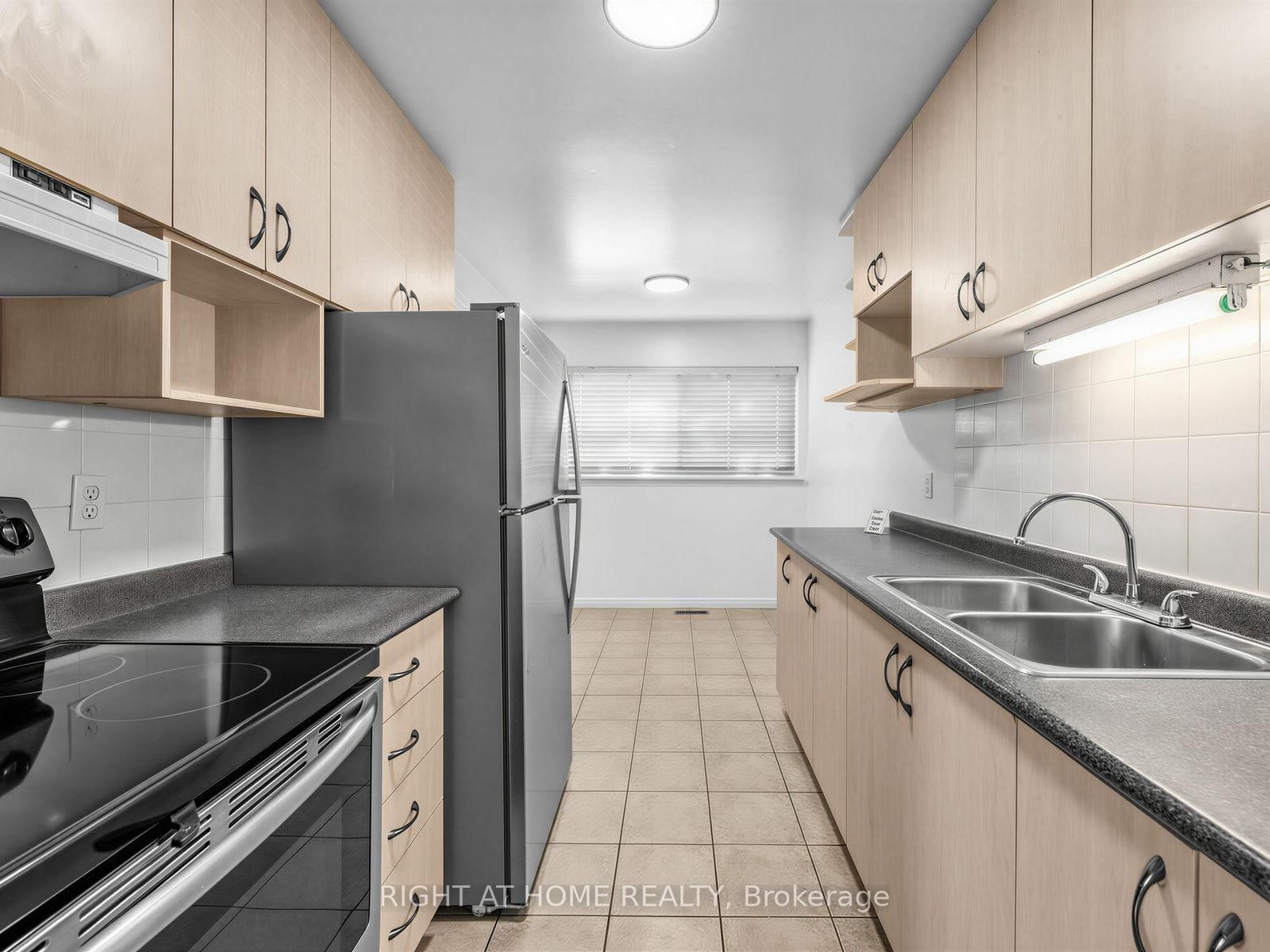 10 Fleetwood Crescent • #10 • Brampton, ON photo 13