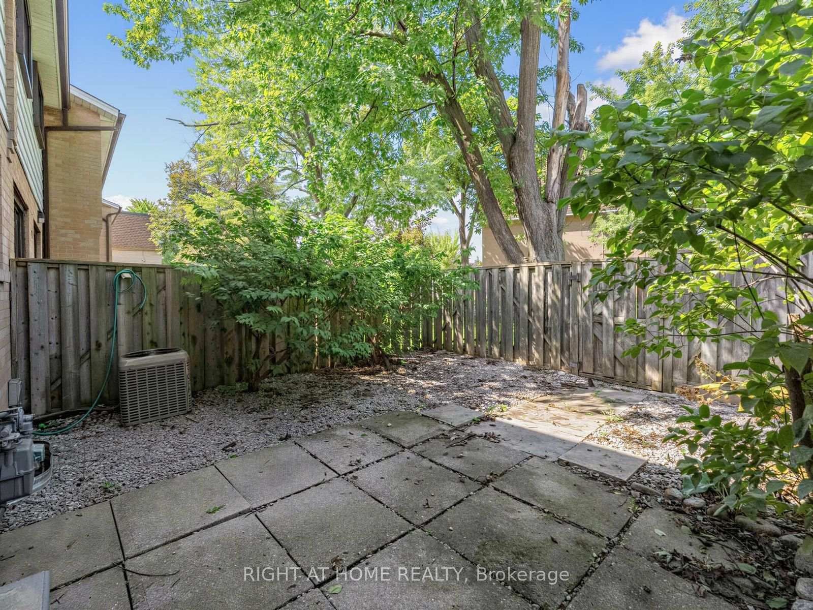 10 Fleetwood Crescent • #10 • Brampton, ON photo 29