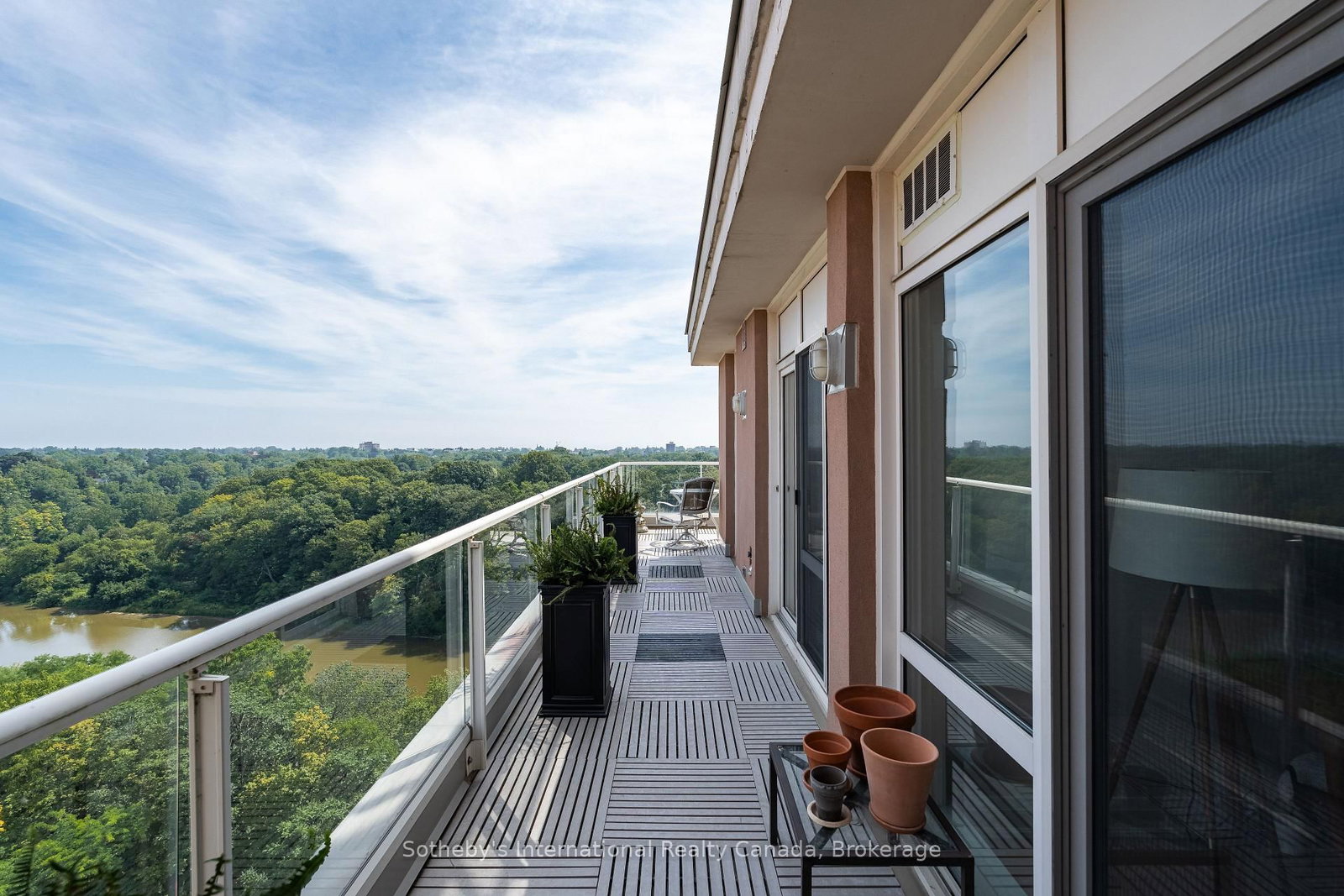 50 Old Mill Road • #901 • Oakville, ON photo 2