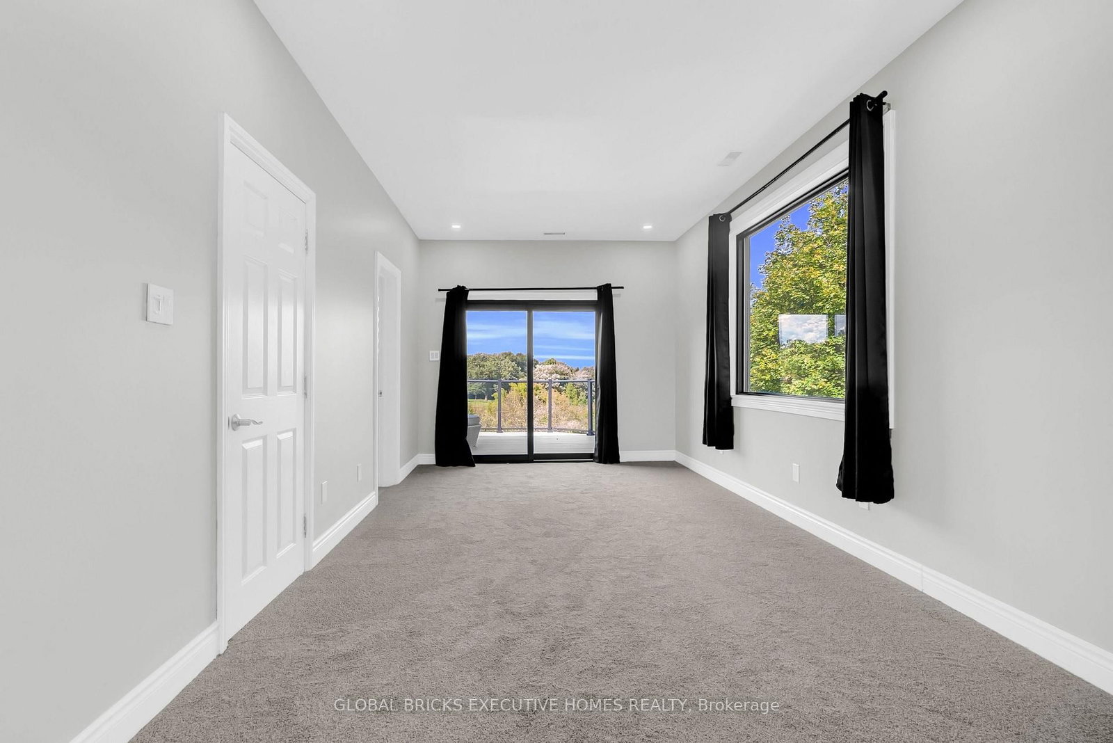 2169 Bonfield Court • Burlington, ON photo 28