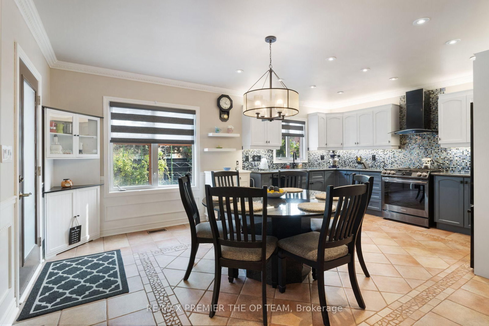 5 Southbury Manor Drive • Caledon, ON photo 15