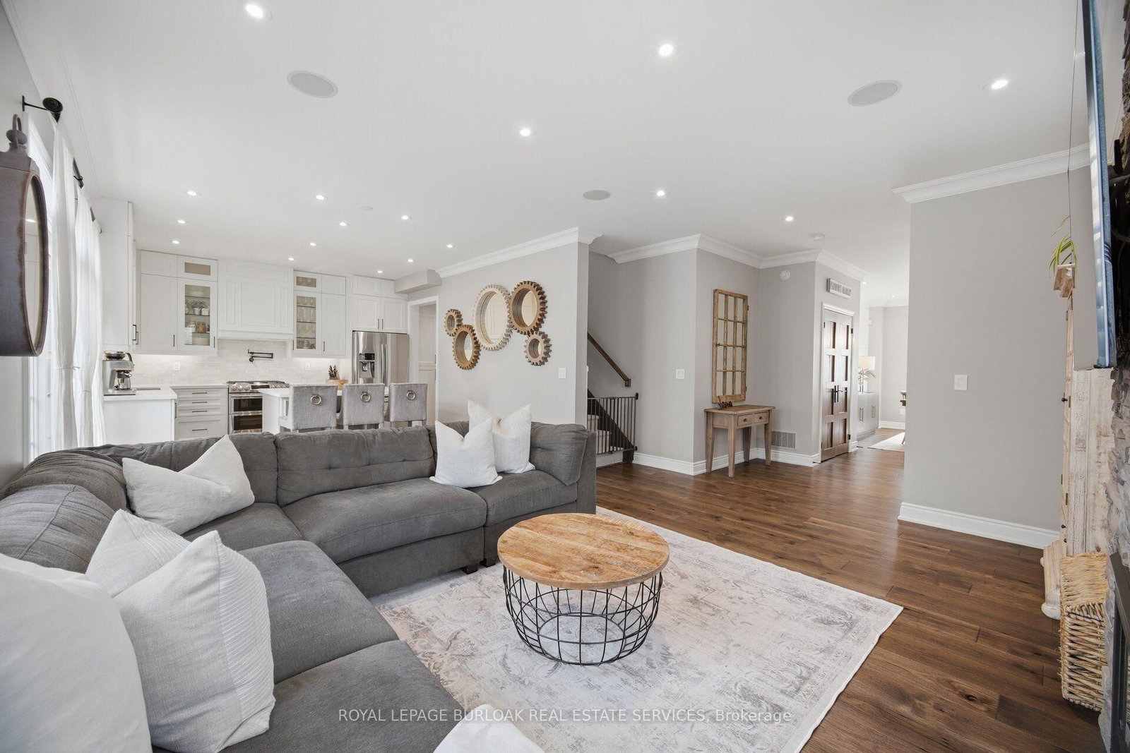 413 Kincardine Terrace • Milton, ON photo 12
