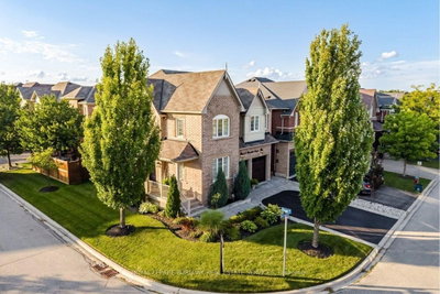 413 Kincardine Terrace • Milton, ON photo 3
