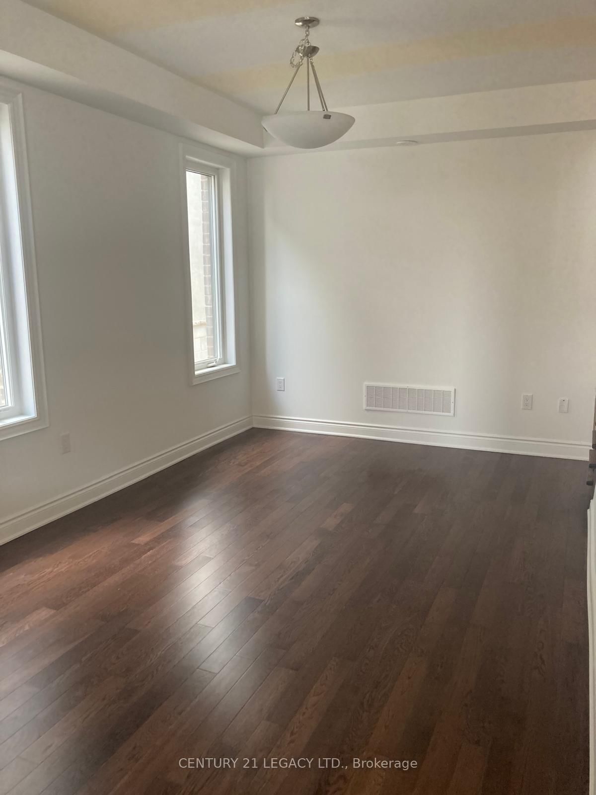 5164 Zionkate Lane • #1501 • Mississauga, ON photo 6