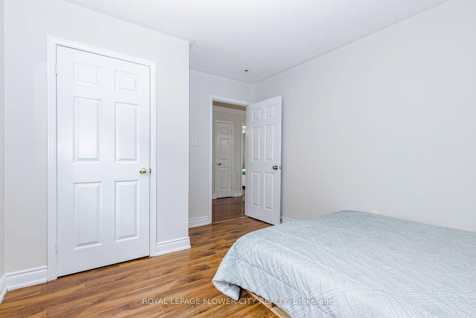 14 Canarvan Court • Brampton, ON photo 37