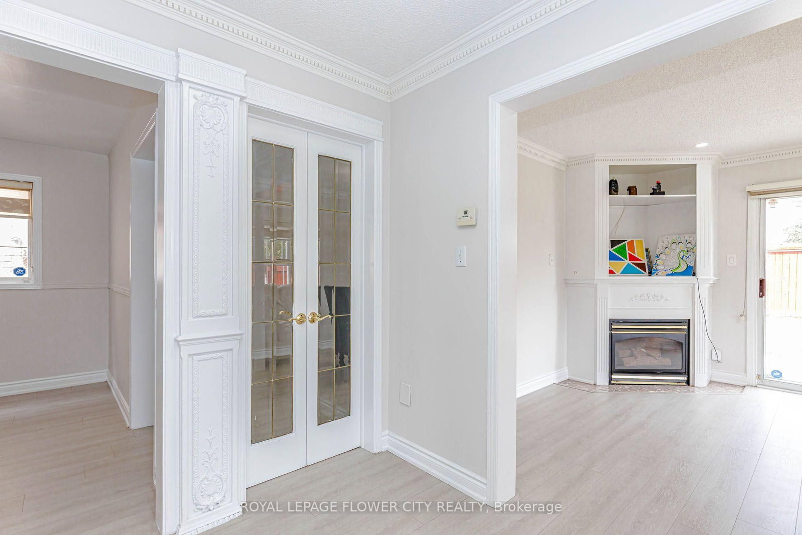 14 Canarvan Court • Brampton, ON photo 5