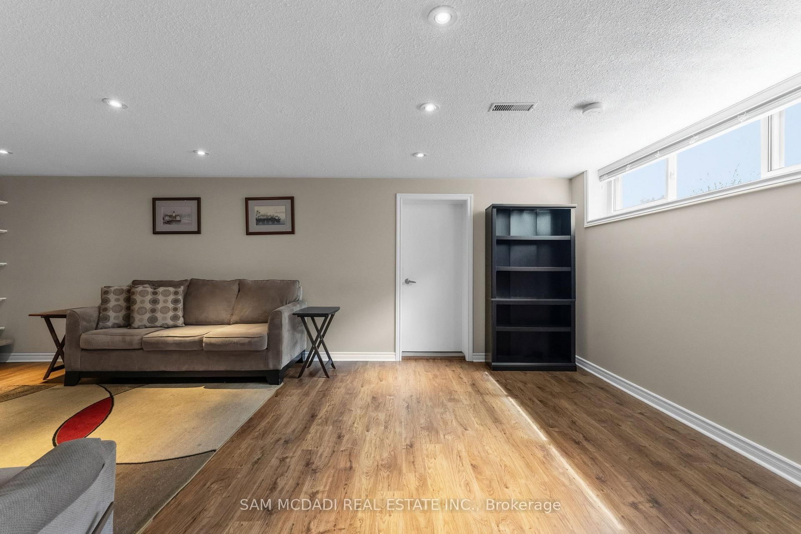 248 Wellesworth Drive • Toronto, ON photo 17