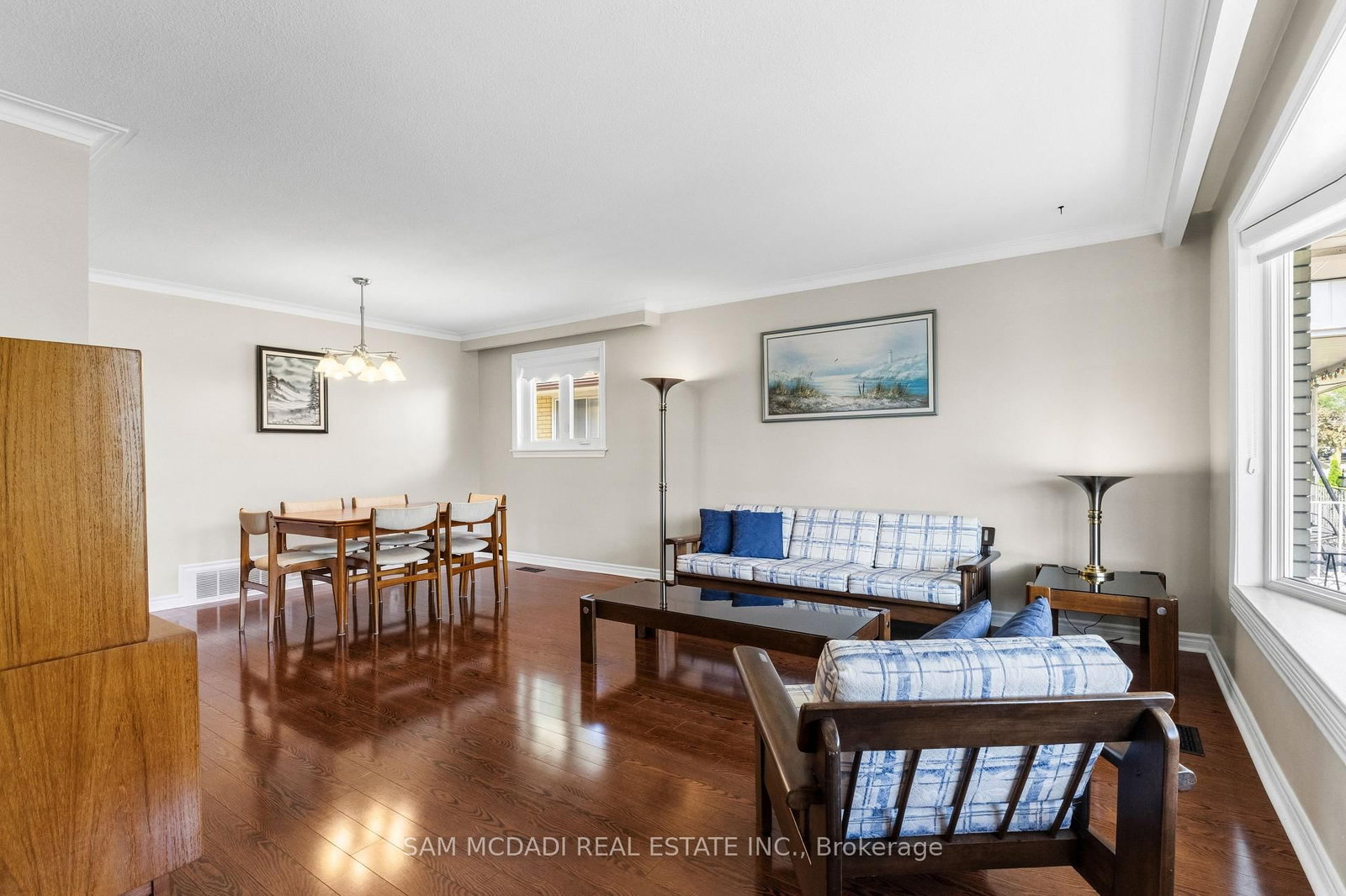 248 Wellesworth Drive • Toronto, ON photo 23