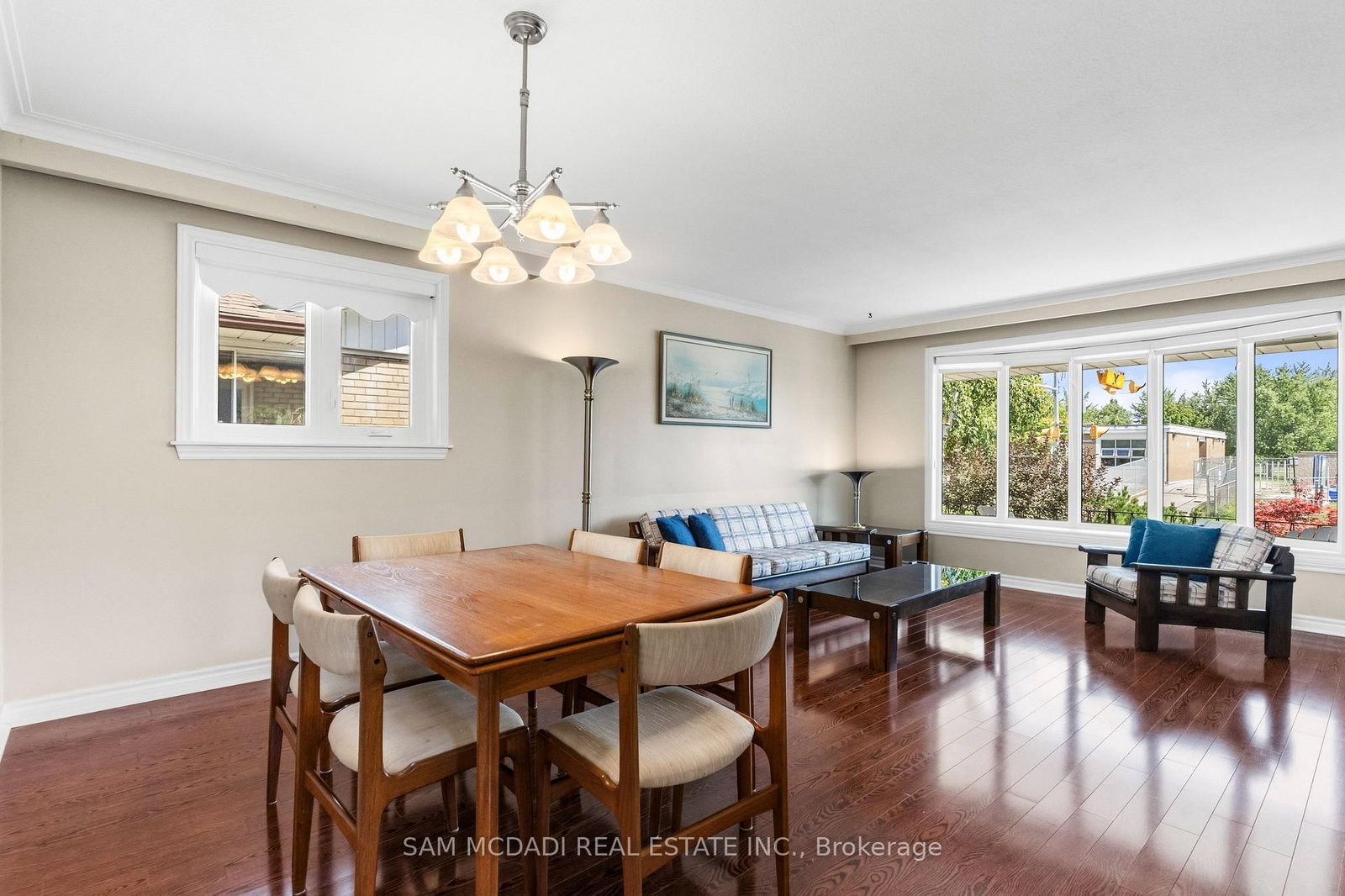 248 Wellesworth Drive • Toronto, ON photo 27