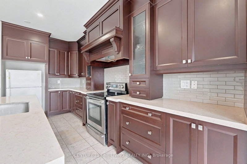 92 Kettlewell Brampton,ON L6R 0T1 — Photo 11