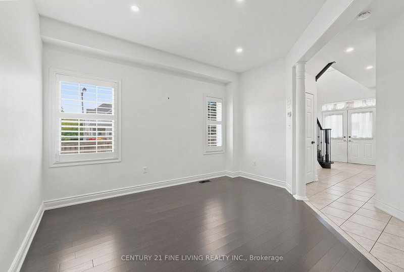 92 Kettlewell Brampton,ON L6R 0T1 — Photo 8
