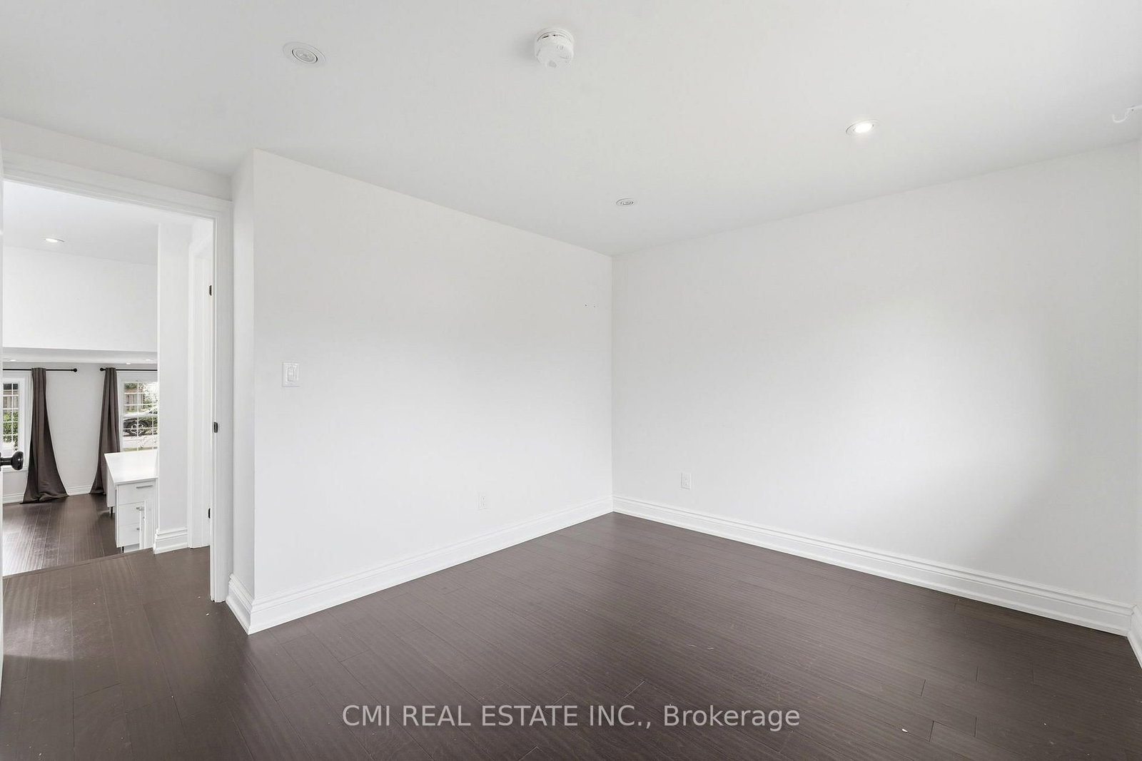 677 Lomond Crescent • Burlington, ON photo 16