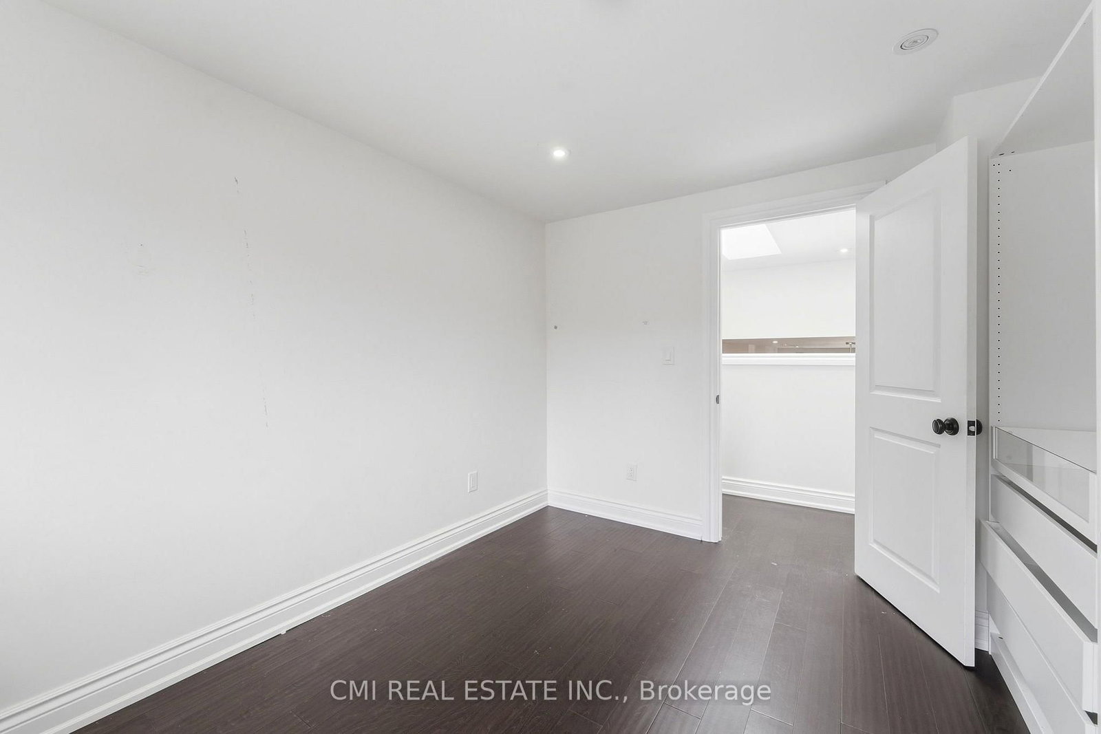 677 Lomond Crescent • Burlington, ON photo 21