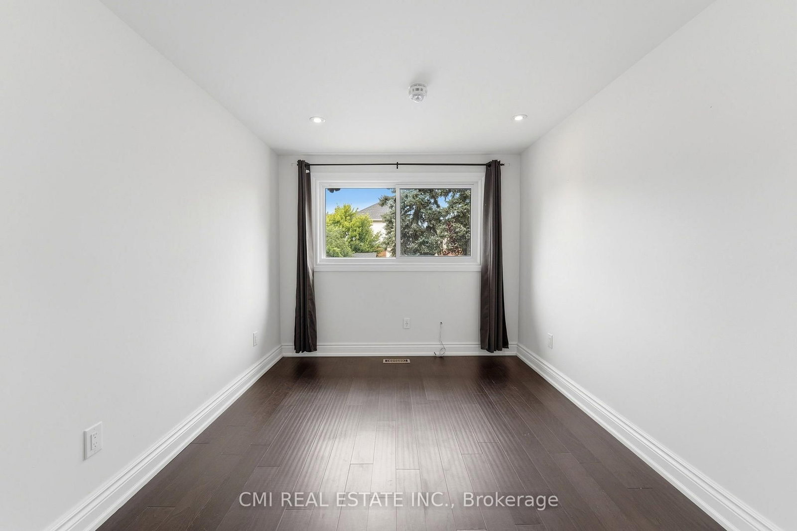 677 Lomond Crescent • Burlington, ON photo 25