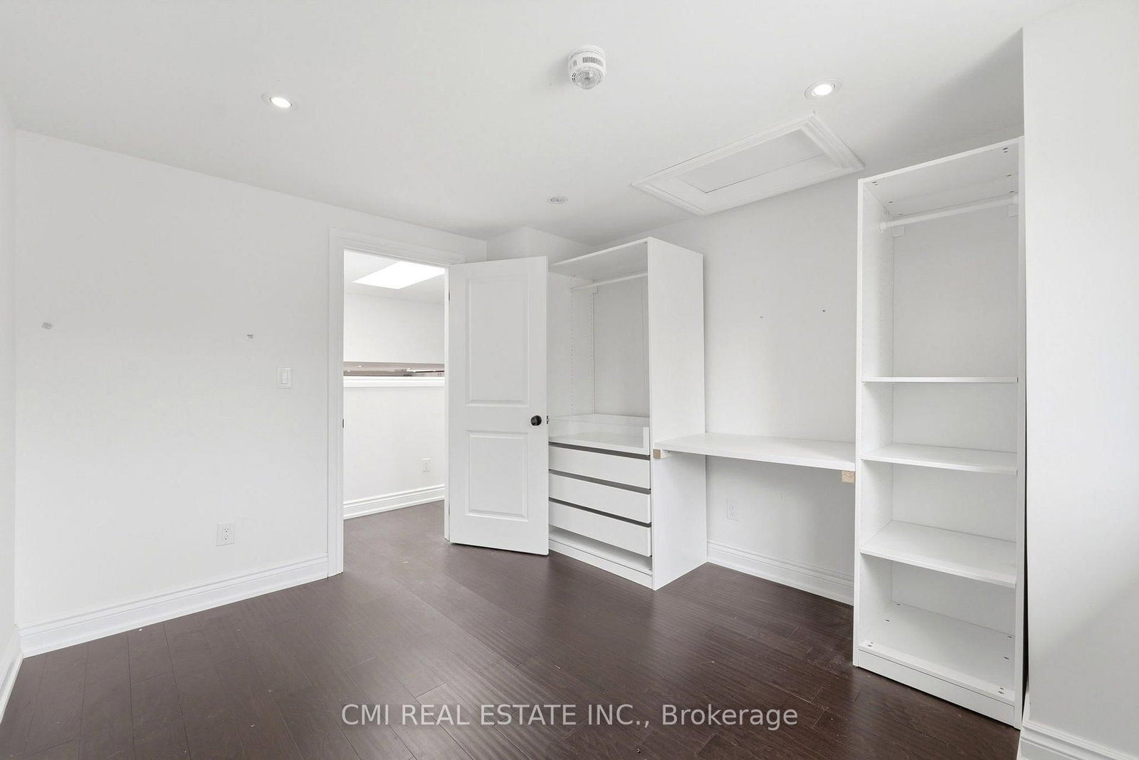 677 Lomond Crescent • Burlington, ON photo 27