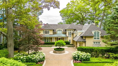 6 Ennisclare Drive W • Oakville, ON photo 3