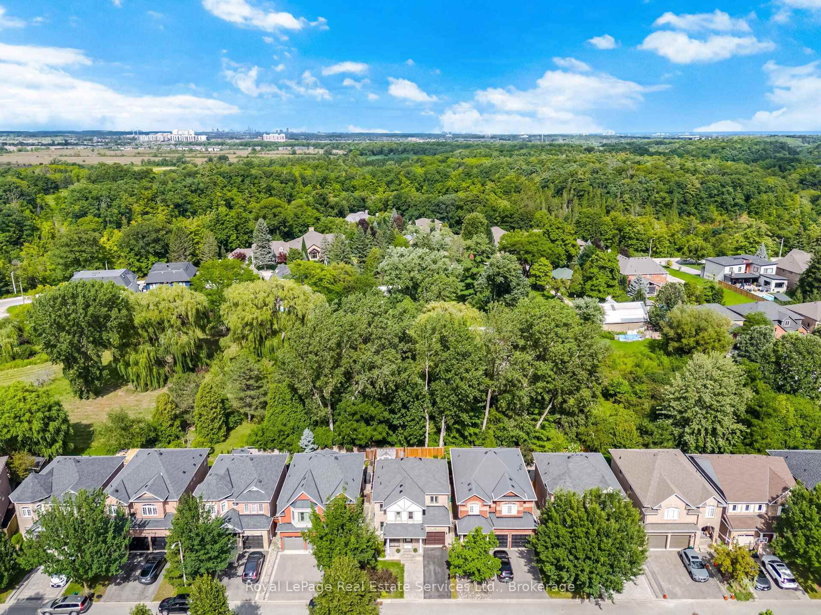 2259 Empire Crescent • Burlington, ON photo 41