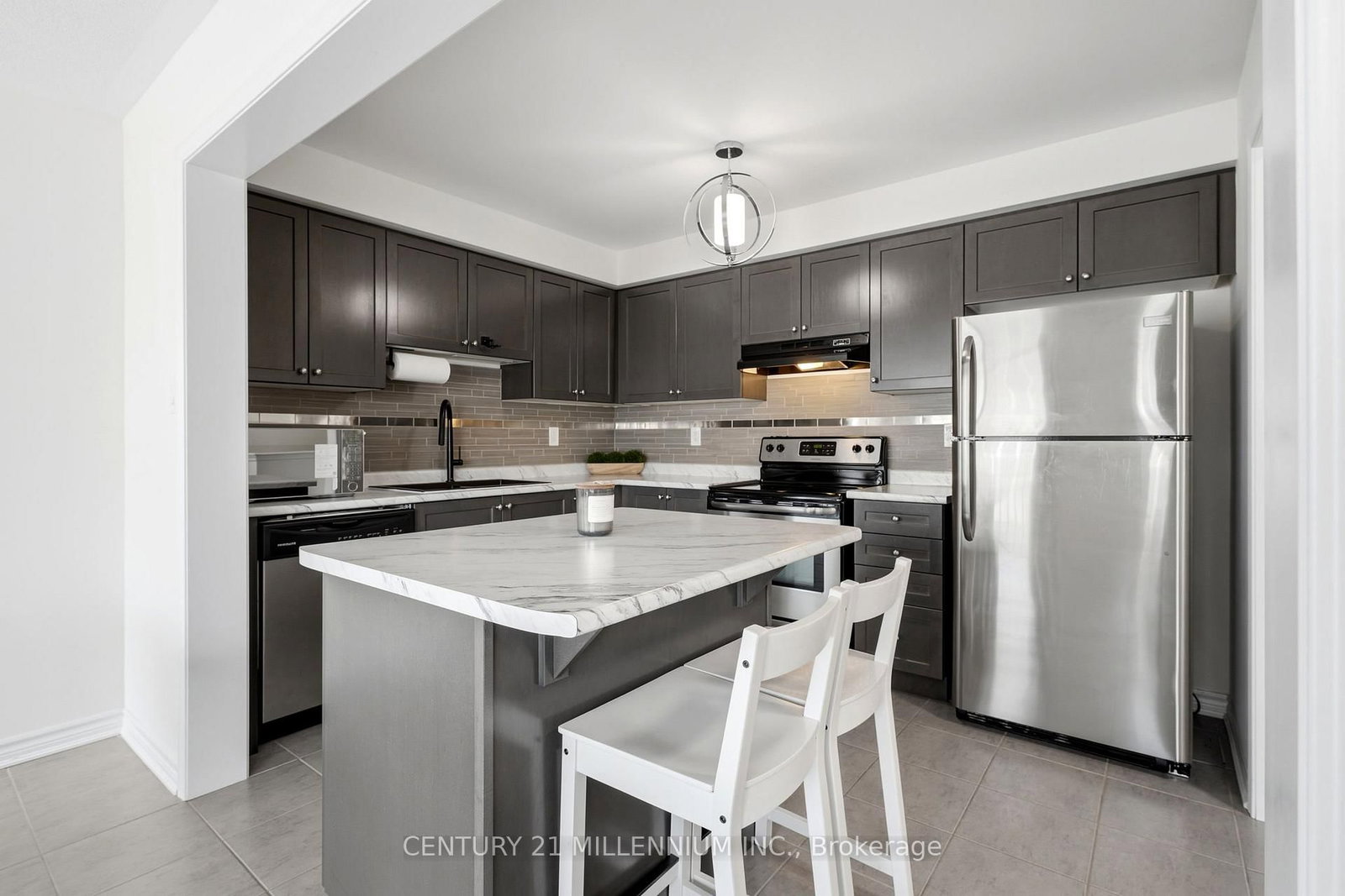 242 Remembrance Road • Brampton, ON photo 10