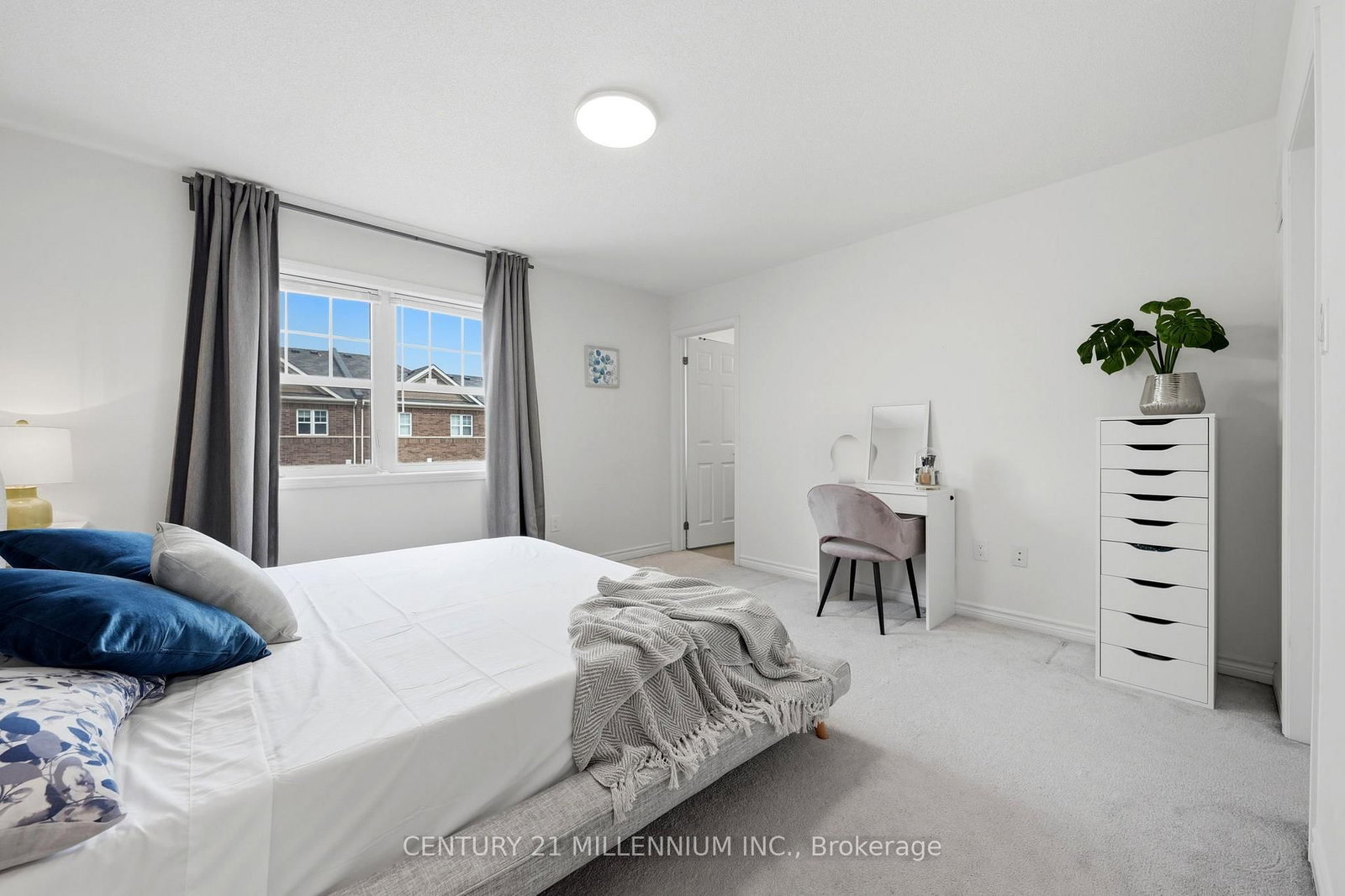 242 Remembrance Road • Brampton, ON photo 15