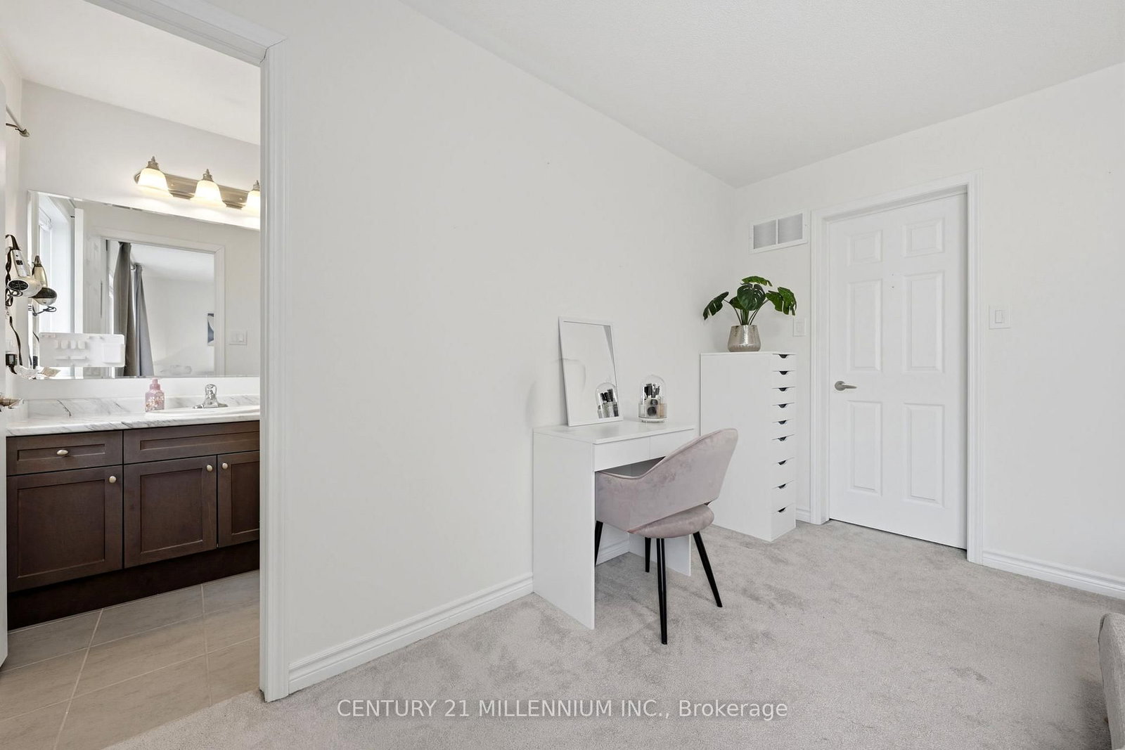 242 Remembrance Road • Brampton, ON photo 17