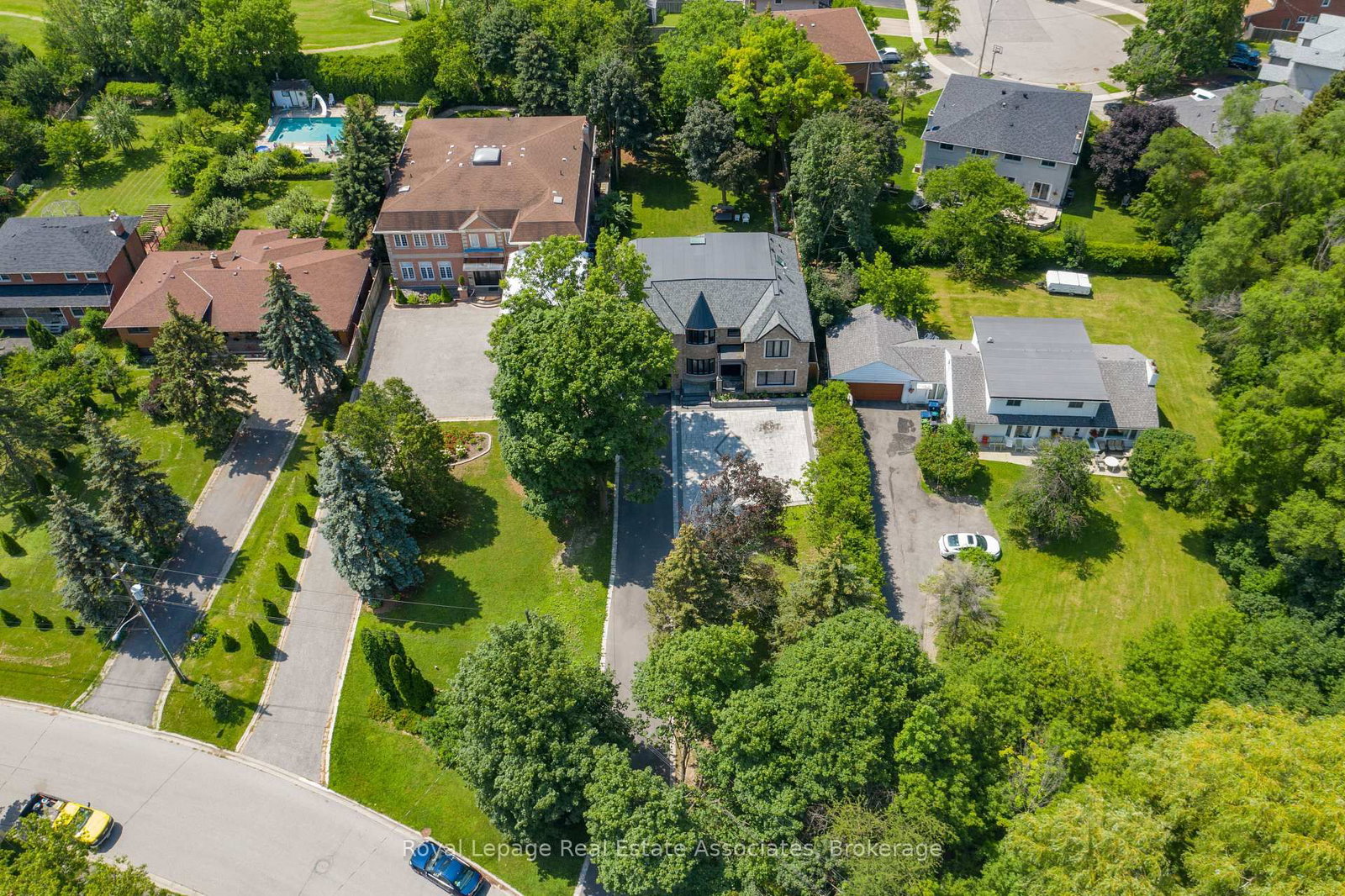 96 Elmcrest Road • Toronto, ON photo 1