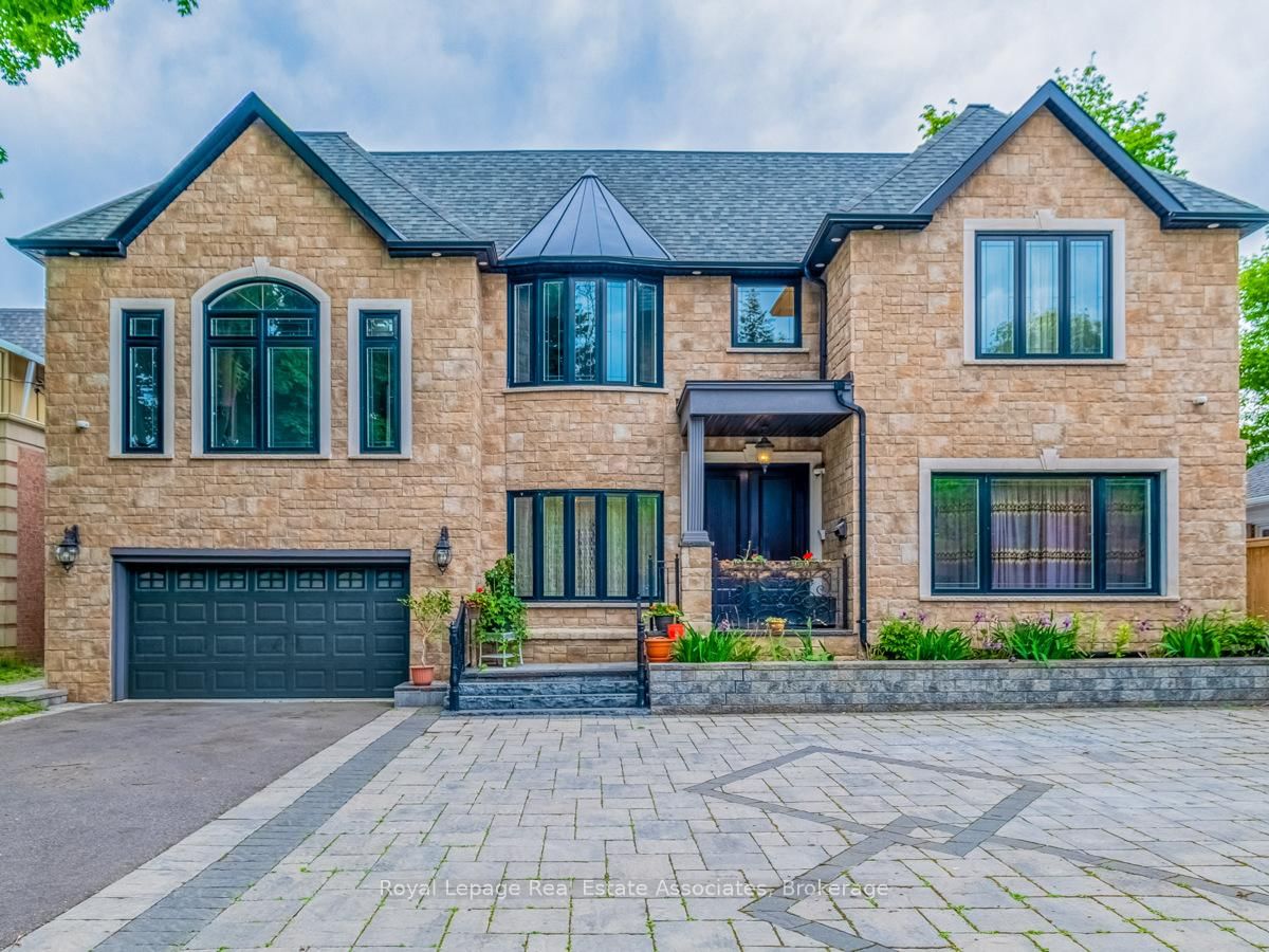 96 Elmcrest Road • Toronto, ON photo 4