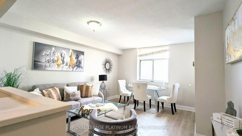 704 - 3559 Eglinton Avenue W