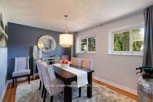 38 Abbey Road • Brampton, ON photo 11
