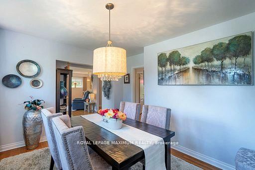 38 Abbey Road • Brampton, ON photo 12