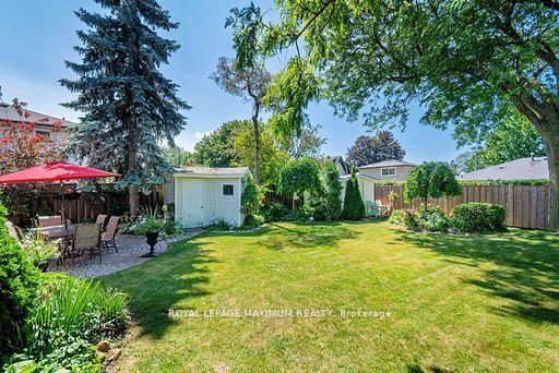 38 Abbey Road • Brampton, ON photo 35