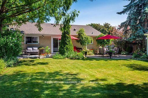38 Abbey Road • Brampton, ON photo 38