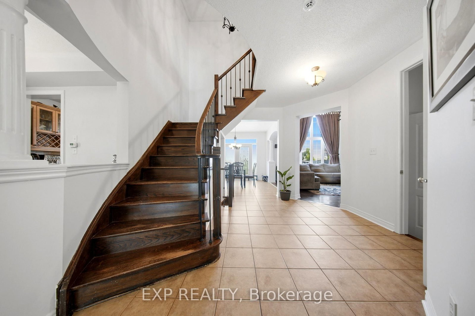 62 Ocean Ridge Drive • Brampton, ON photo 12