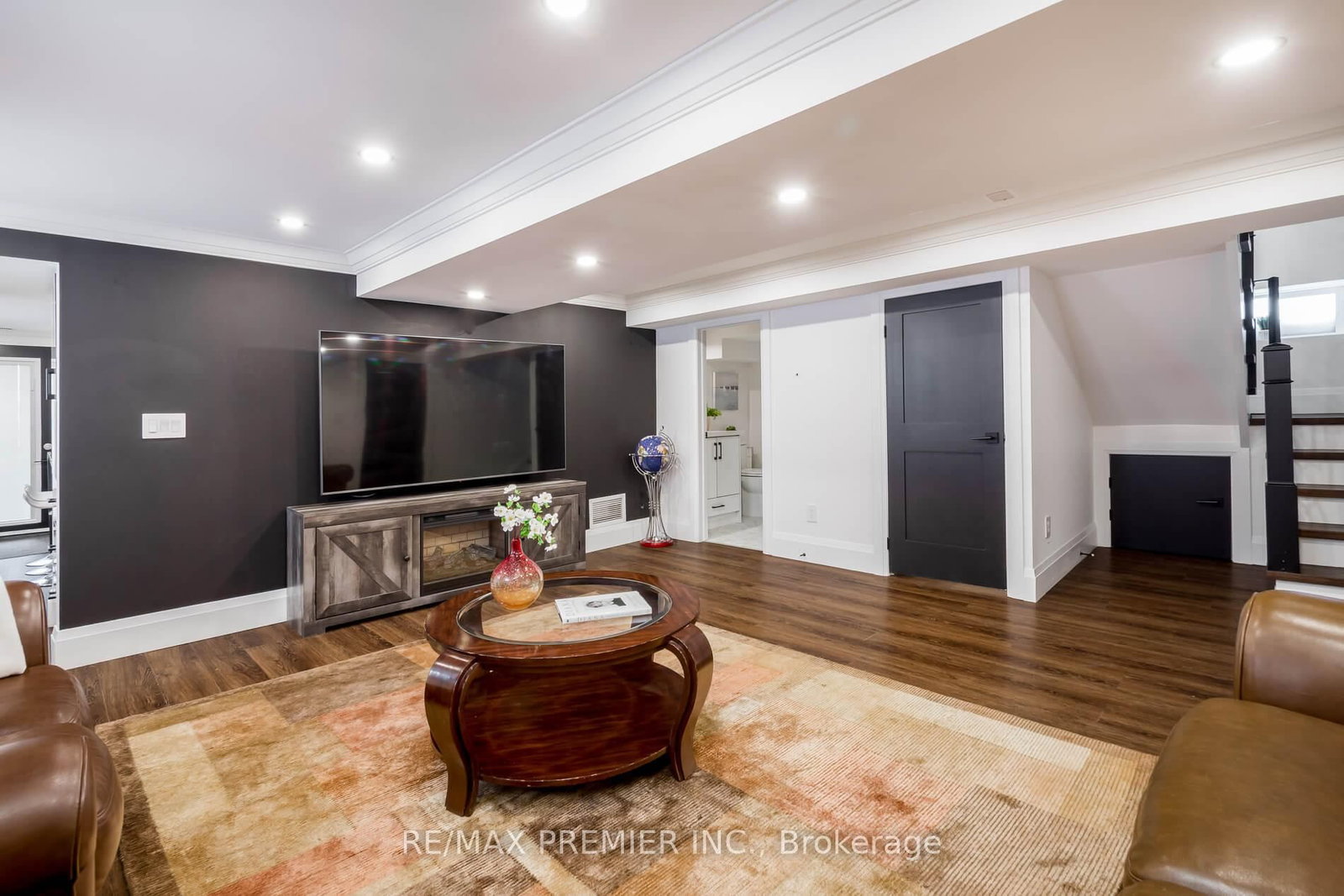 21 Elizabeth Street N • Brampton, ON photo 33