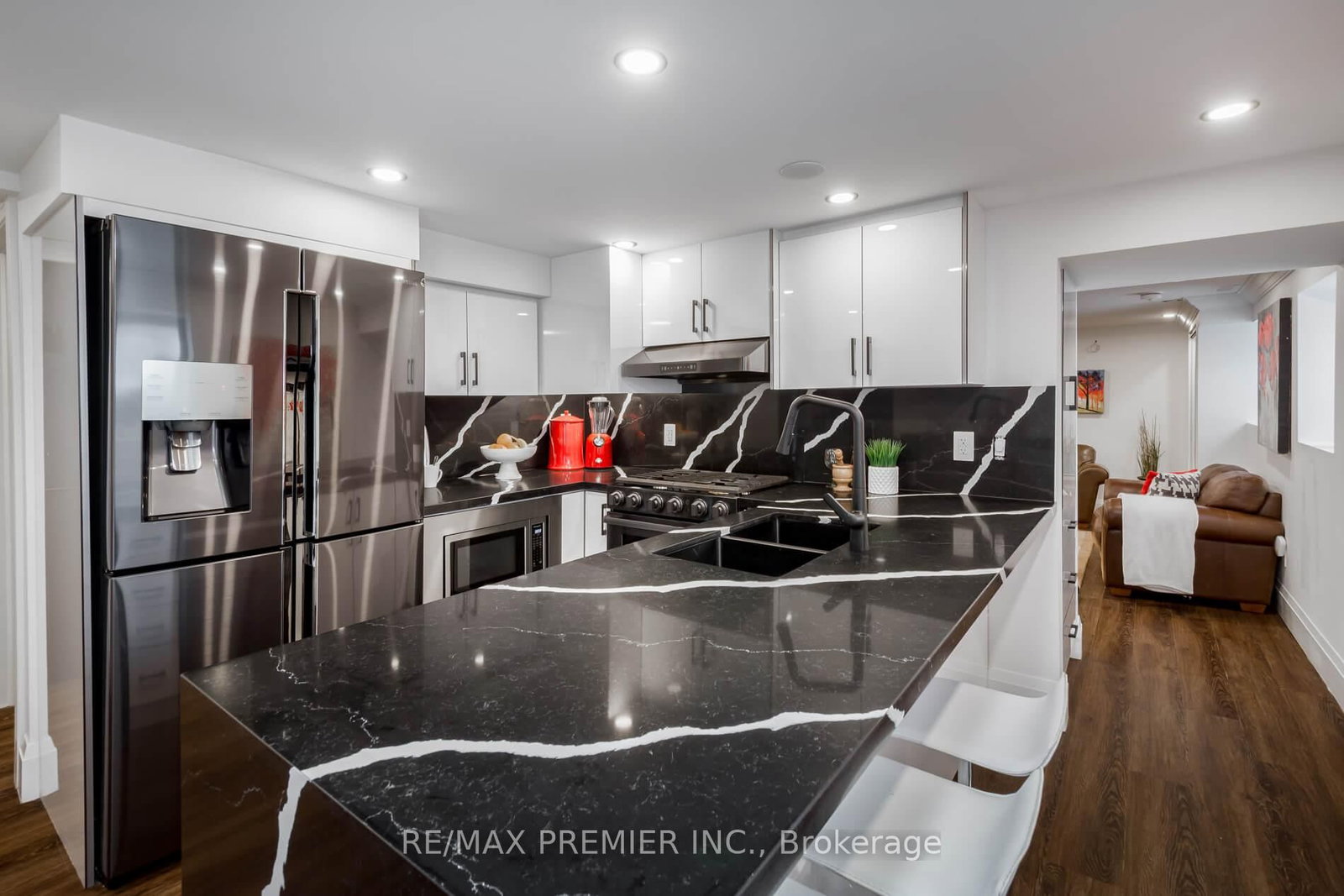 21 Elizabeth Street N • Brampton, ON photo 34