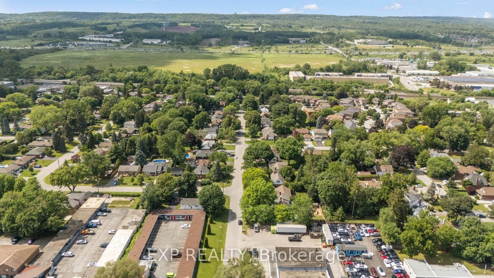 1063 Joan Drive • Burlington, ON photo 50