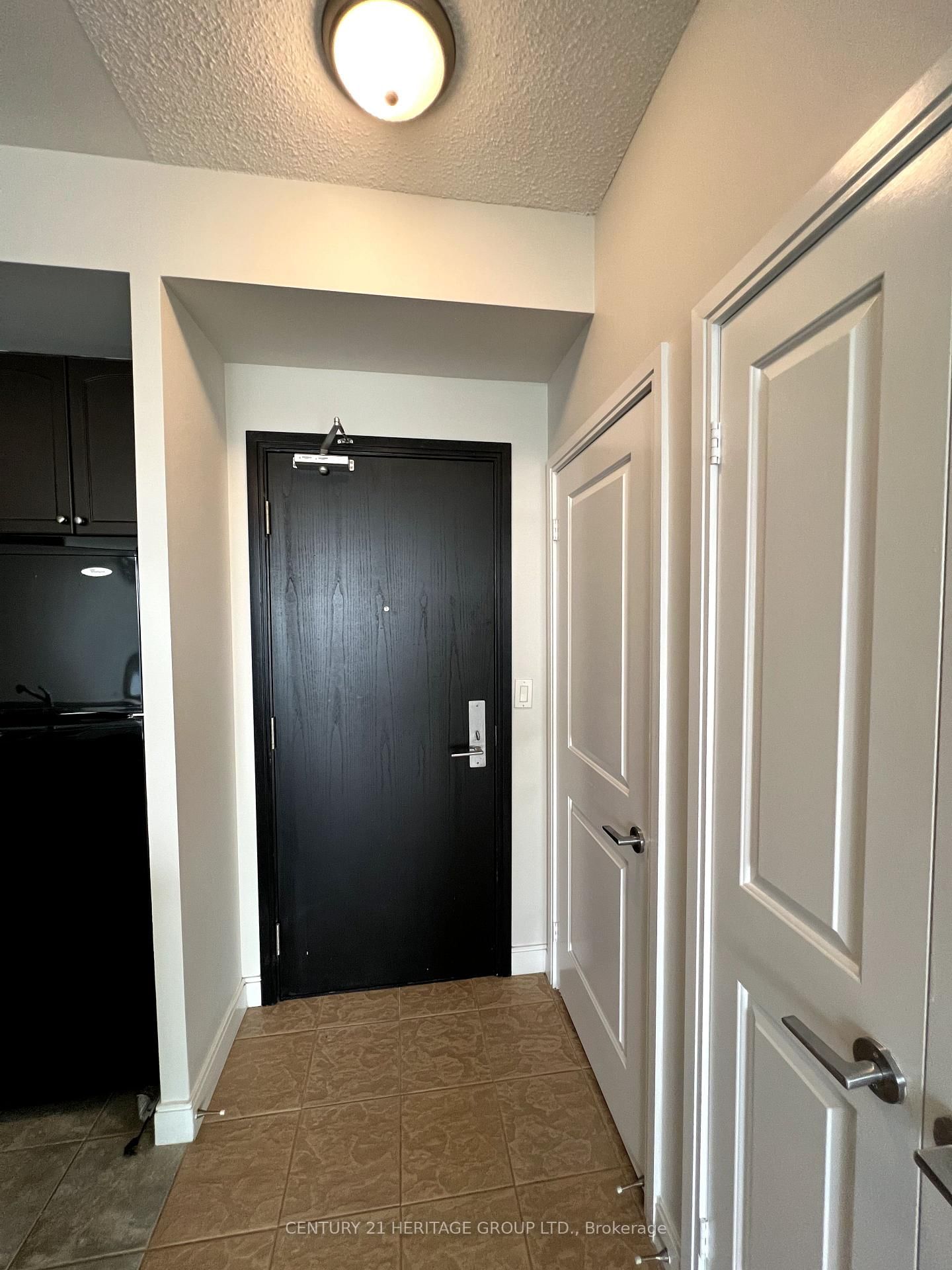 90 Absolute Avenue • #1410 • Mississauga, ON photo 6