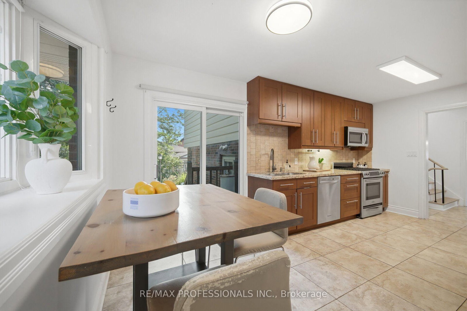 10 Hopedale Court • Mississauga, ON photo 16