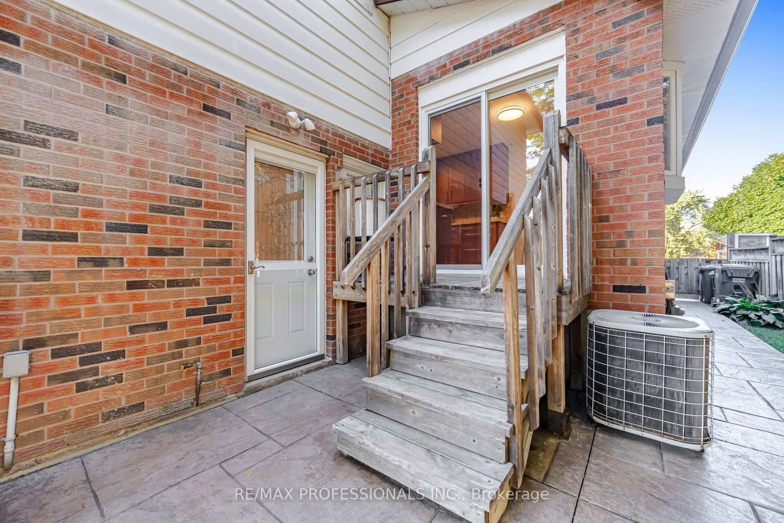 10 Hopedale Court • Mississauga, ON photo 44