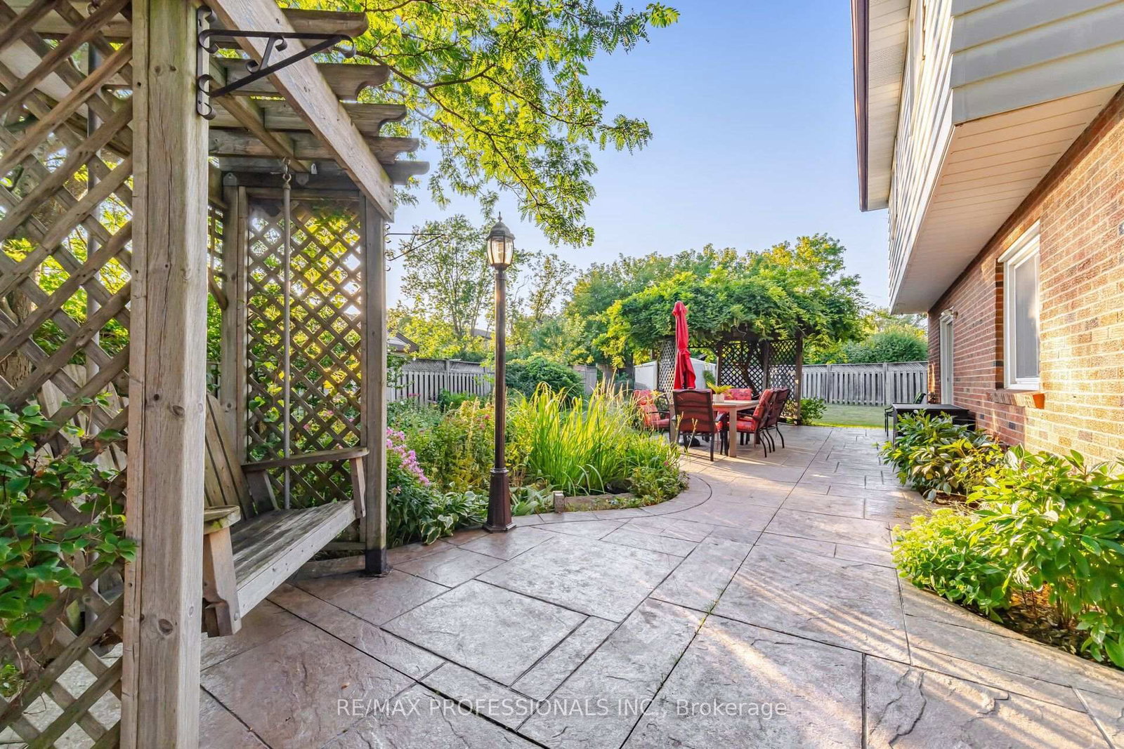 10 Hopedale Court • Mississauga, ON photo 46