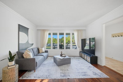 10 Hopedale Court • Mississauga, ON photo 8