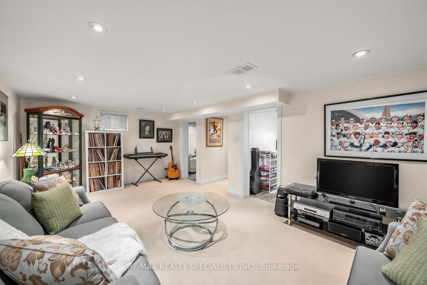 1211 Royal York Road • Toronto, ON photo 25