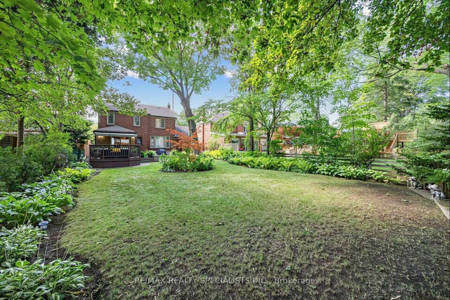 1211 Royal York Road • Toronto, ON photo 36