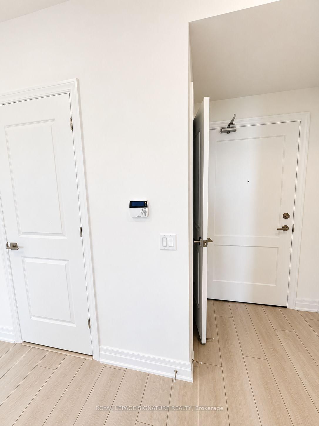 1307-30 Elm Dr, Mississauga, view 9
