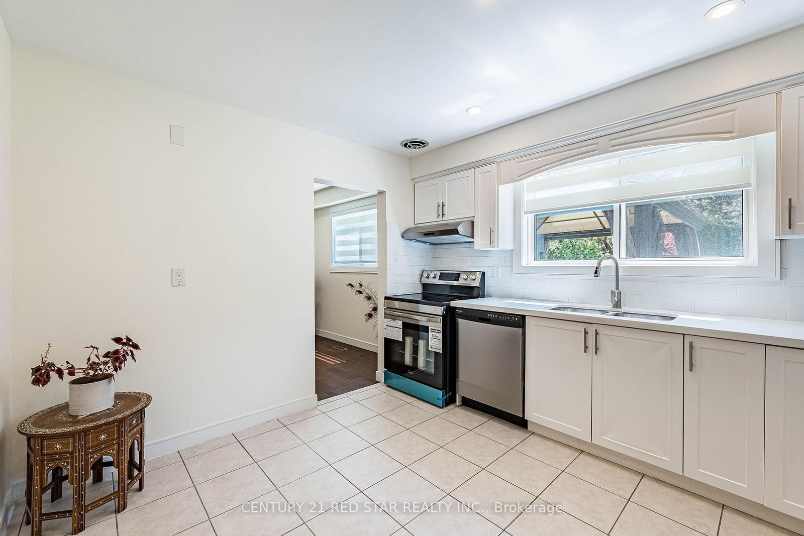 42 Broadfield Drive • Toronto, ON photo 12