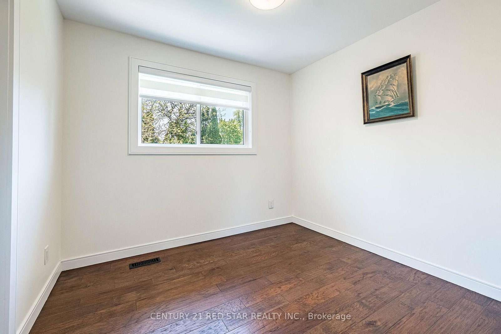 42 Broadfield Drive • Toronto, ON photo 33