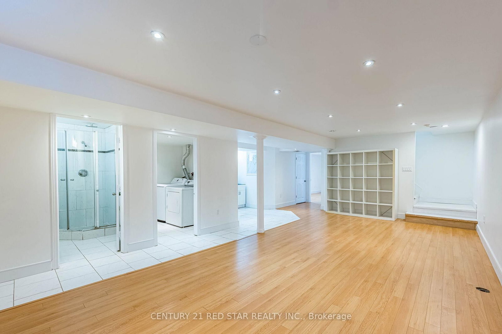 42 Broadfield Drive • Toronto, ON photo 37