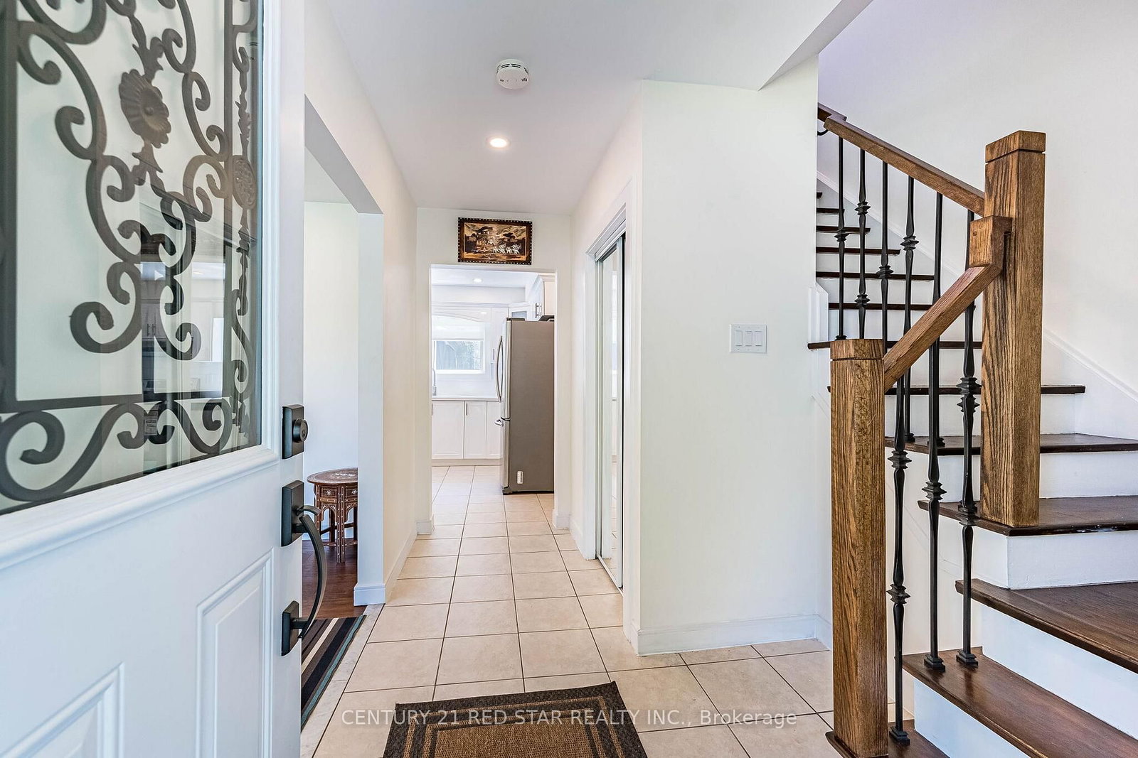 42 Broadfield Drive • Toronto, ON photo 4
