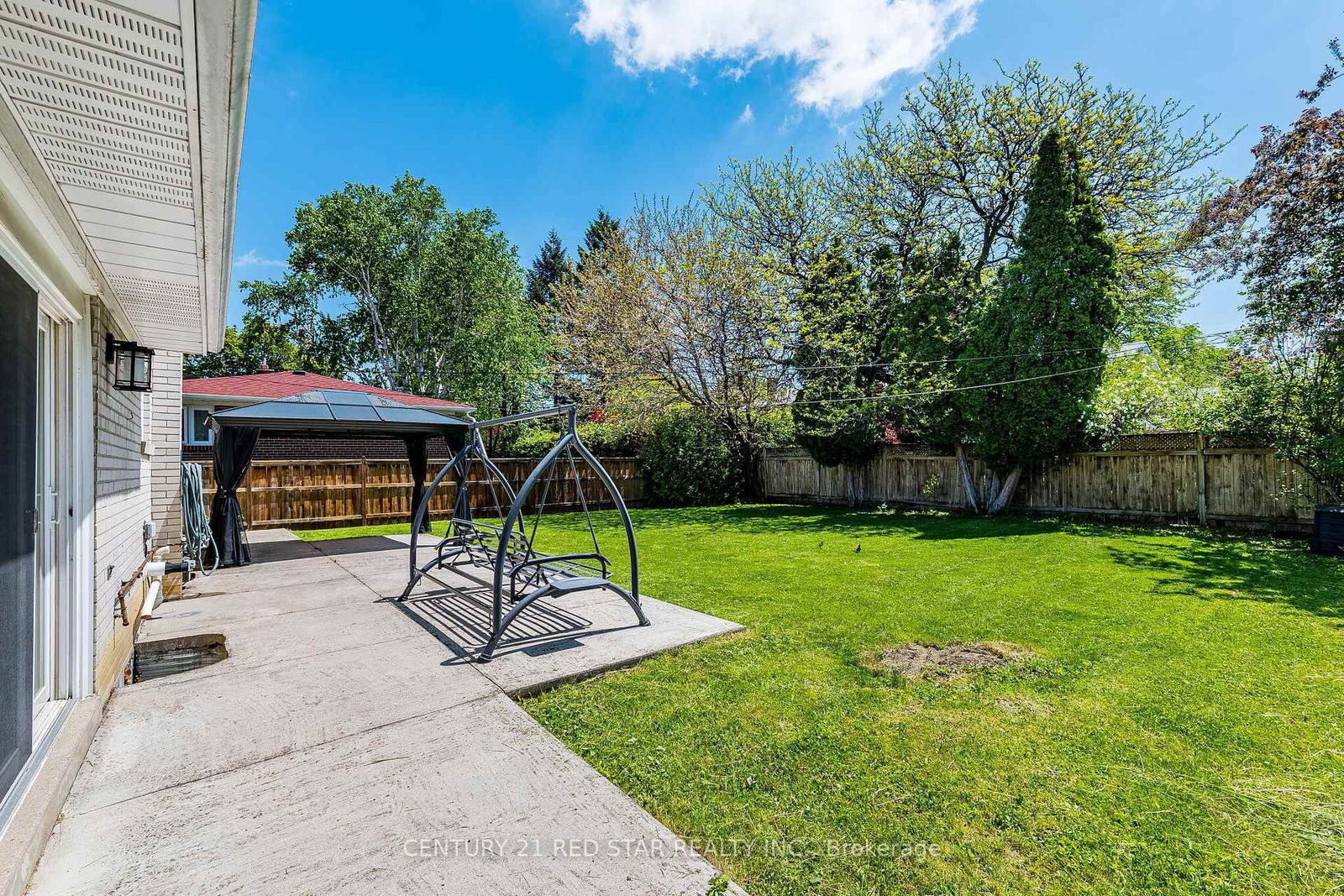 42 Broadfield Drive • Toronto, ON photo 44