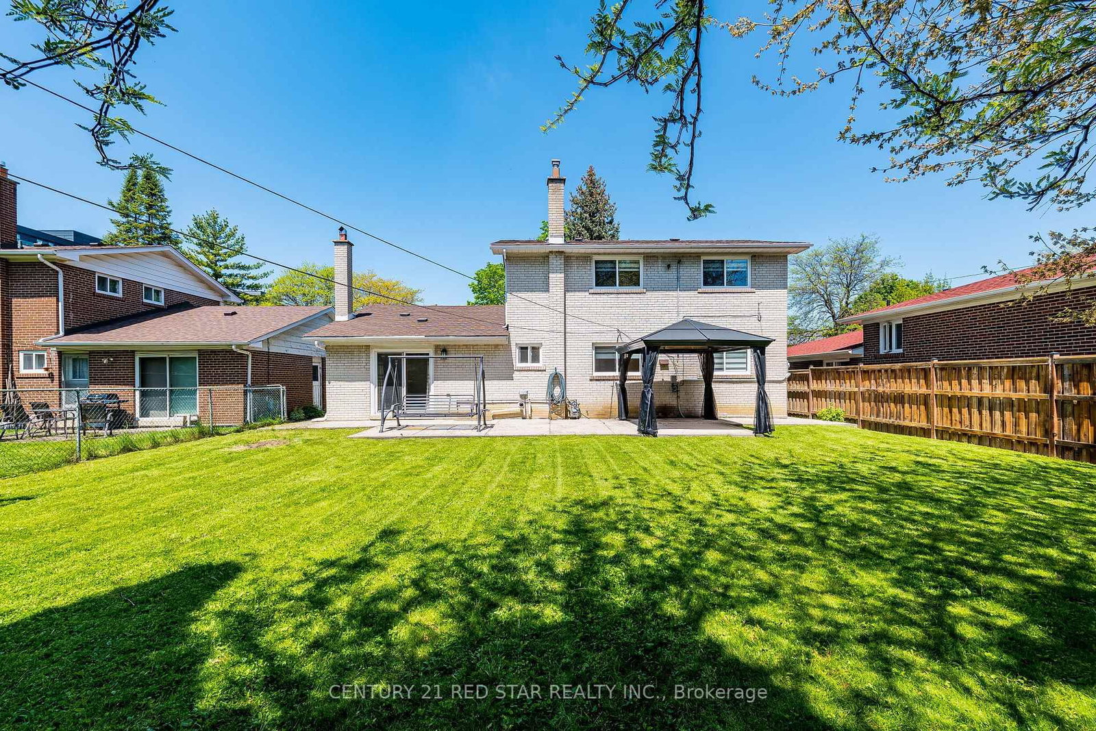 42 Broadfield Drive • Toronto, ON photo 47