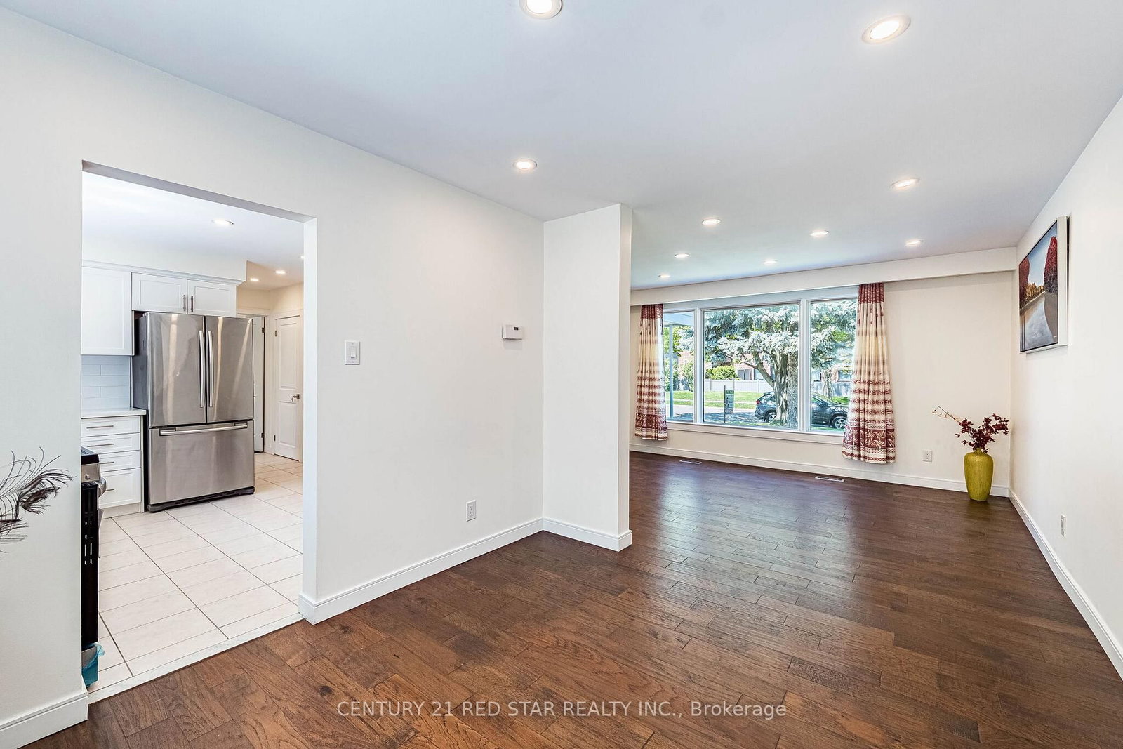 42 Broadfield Drive • Toronto, ON photo 9